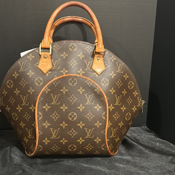 Louis Vuitton Monogram Ellipse Custom Painted… Rainbow Reflection… - Picture 2 of 6
